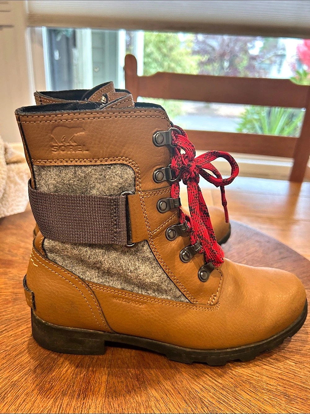 Kids Sorel Joan of Arctic Wedge II Lexie Winter Boots Brown US 4